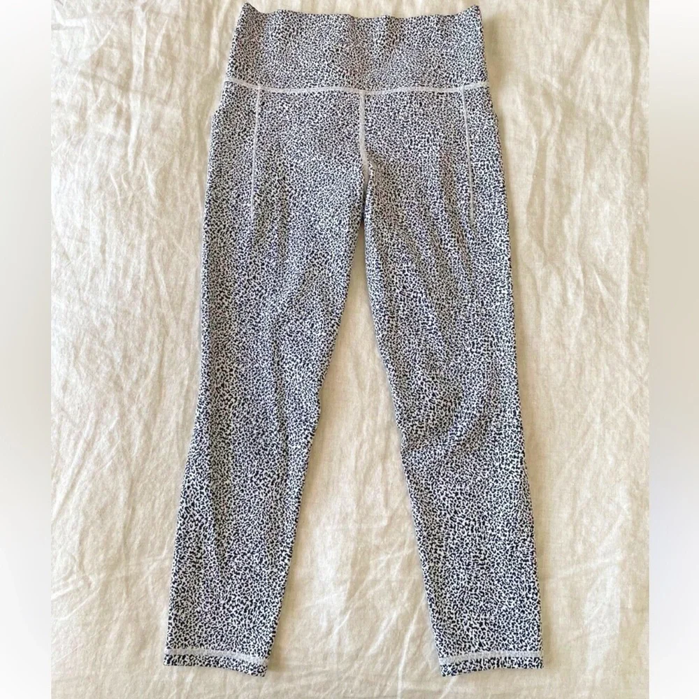 ATHLETA Patterned High-Waisted Leggings XS